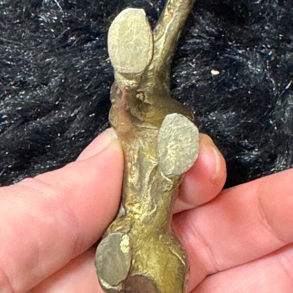 Brass Miniture Giraffe Figurine With Textured Detailing  3" Tall - Picture 6 of 6